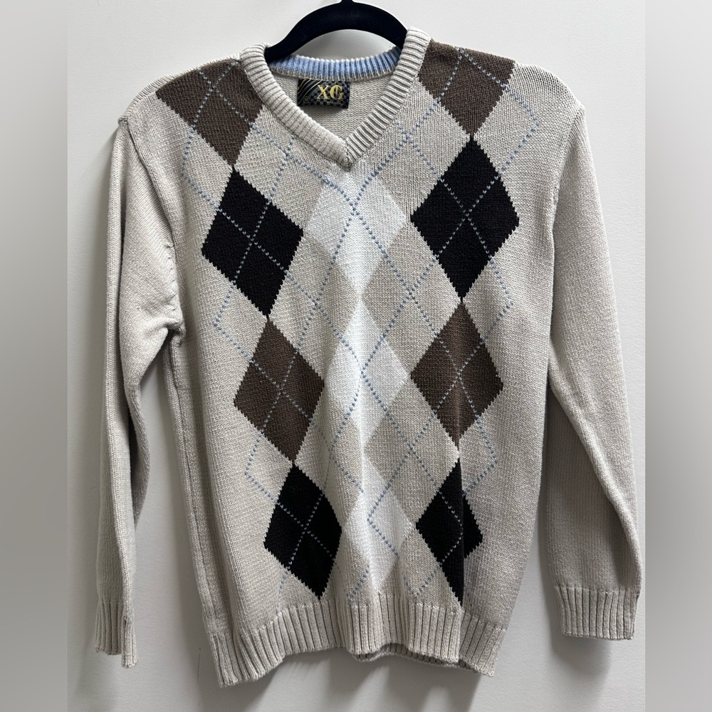 XG men’s Argyle V-Neck Sweater | Size M